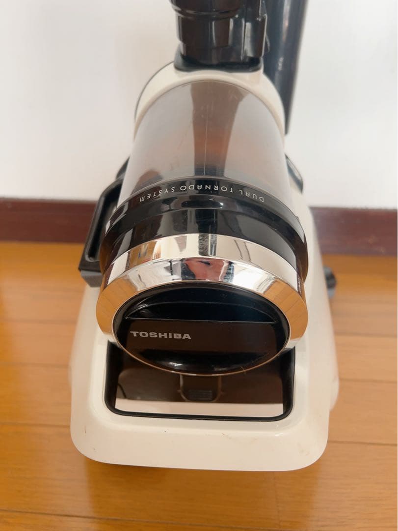 東芝クリーナー TOSHIBA 掃除機 2019年製 VC-C7A