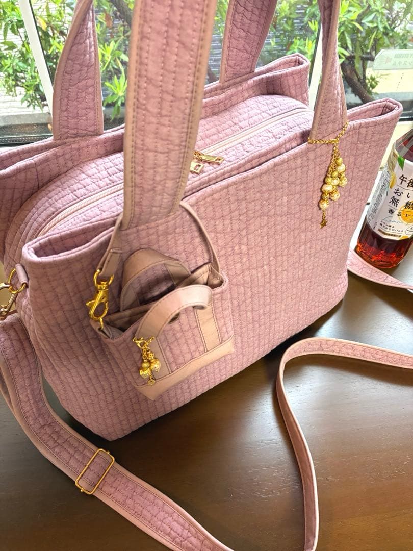 B.ローズダスト　3ルームズバッグ　ヌビバッグ　ショルダーベルト付　真ん中高さ有