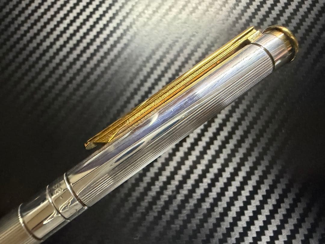 未使用に近い モンブラン No.18220 ノブレス シルバー ボールペン
