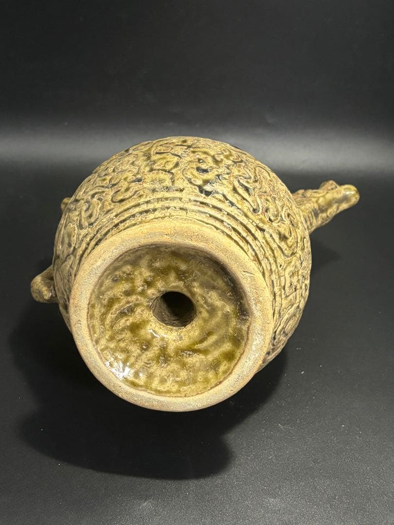 中国　ドラゴン持ち手の陶器壺