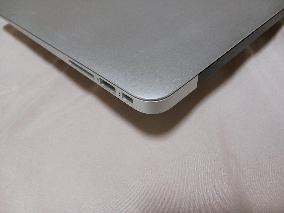 MacBook Air (13-inch, 2017)　難ありジャンク