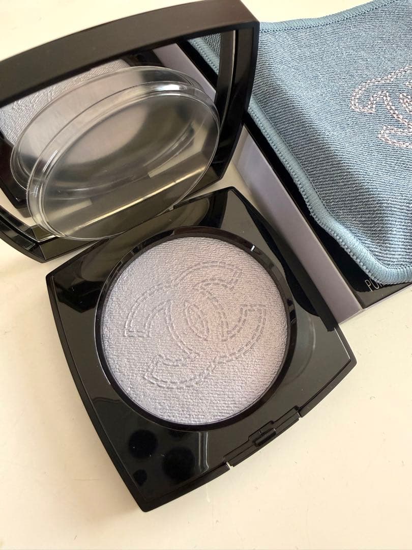 フェイスカラー CHANEL COCO DENIM ILLUMINATING POWDER