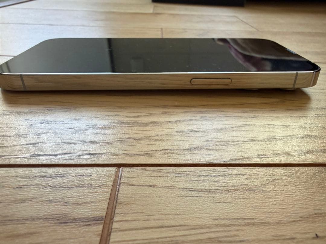 iPhone 13Pro 256G SIMフリー バッテリー最大容量83％