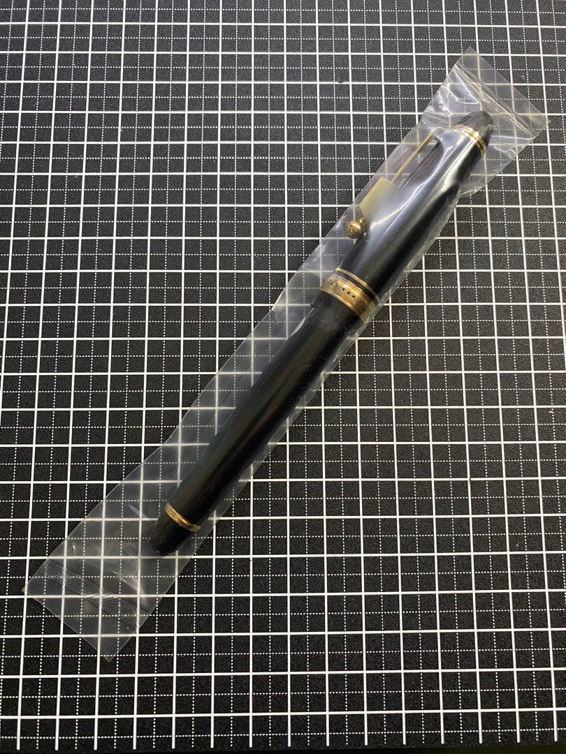 PILOT CUSTOM743 万年筆　字幅F