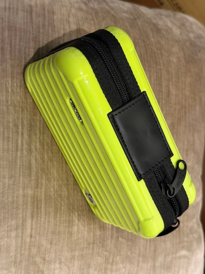 タイ航空◆ファーストクラス◆アメニティ◆リモア◆新品未使用◆ ライムグリーン
