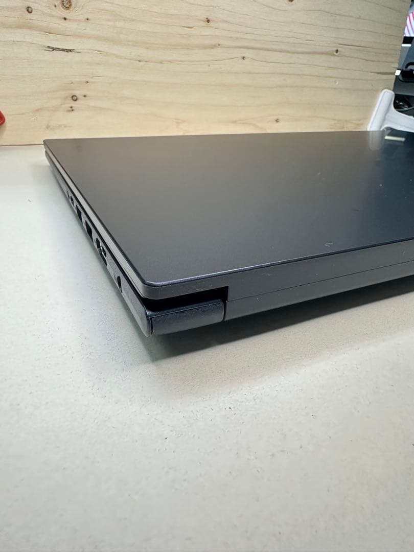 【美品】ASUS Vivobook X1504V 16GB/512GB SSD