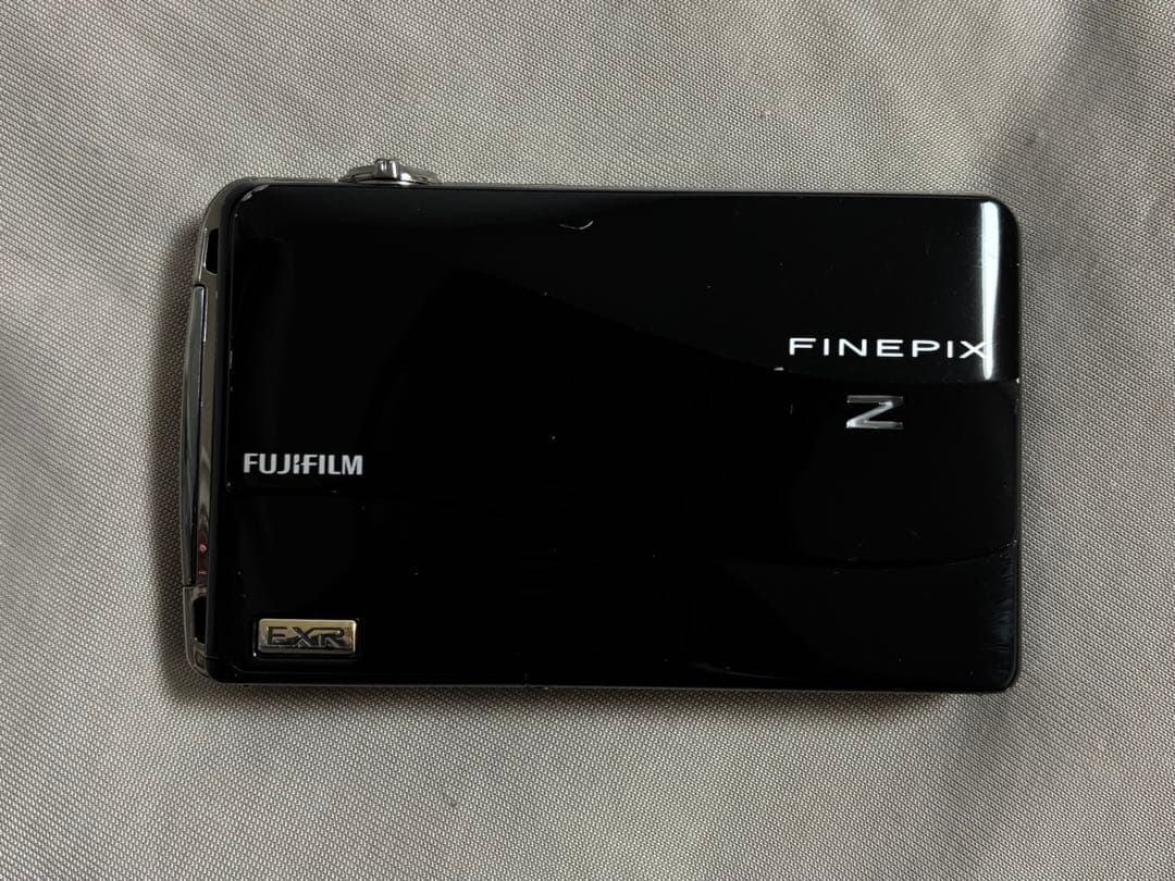 FUJIFILM フジフィルム　Finepix Z700EXR ブラック 黒
