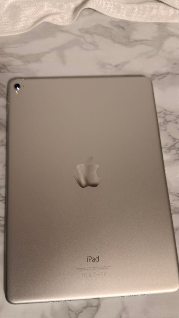 Apple iPad Pro9.7 シルバー