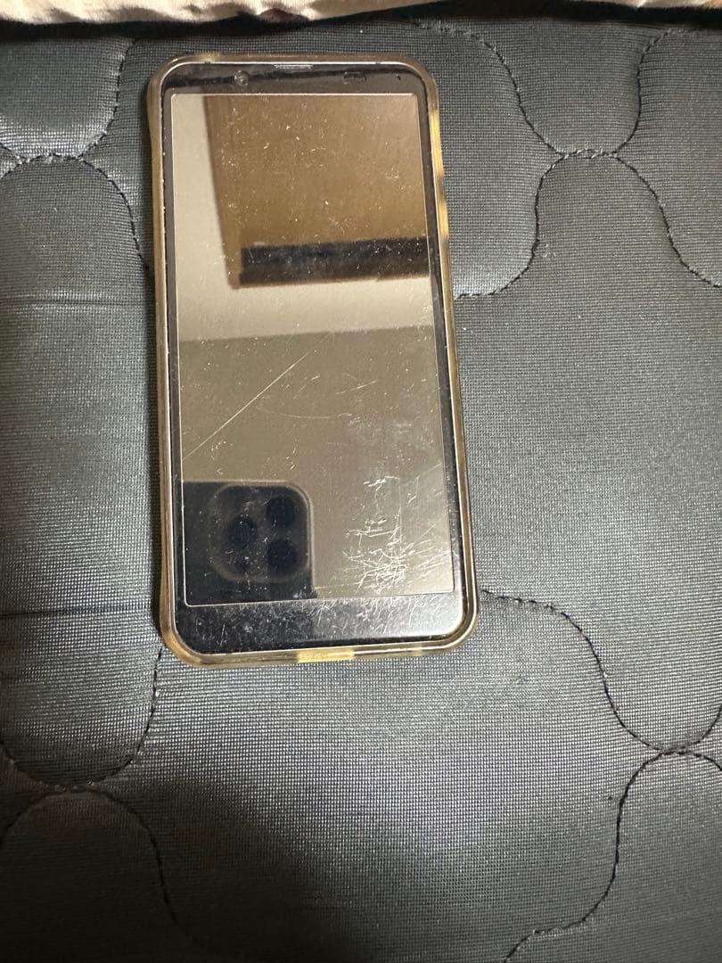 透明ケース付きスマートフォン