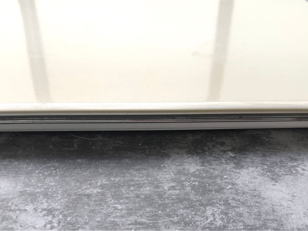 FUJITSU LIFEBOOK CH55　FMVC55JW