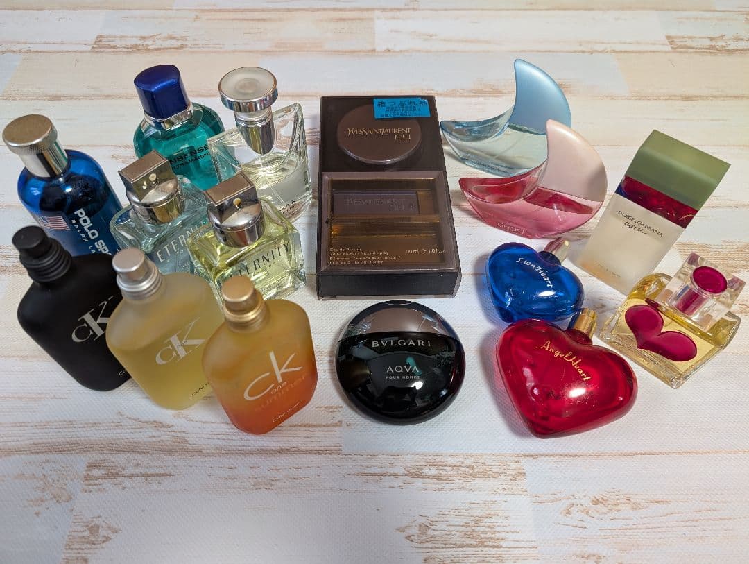 未使用品　YVES SAINT LAURENTオードパルファム