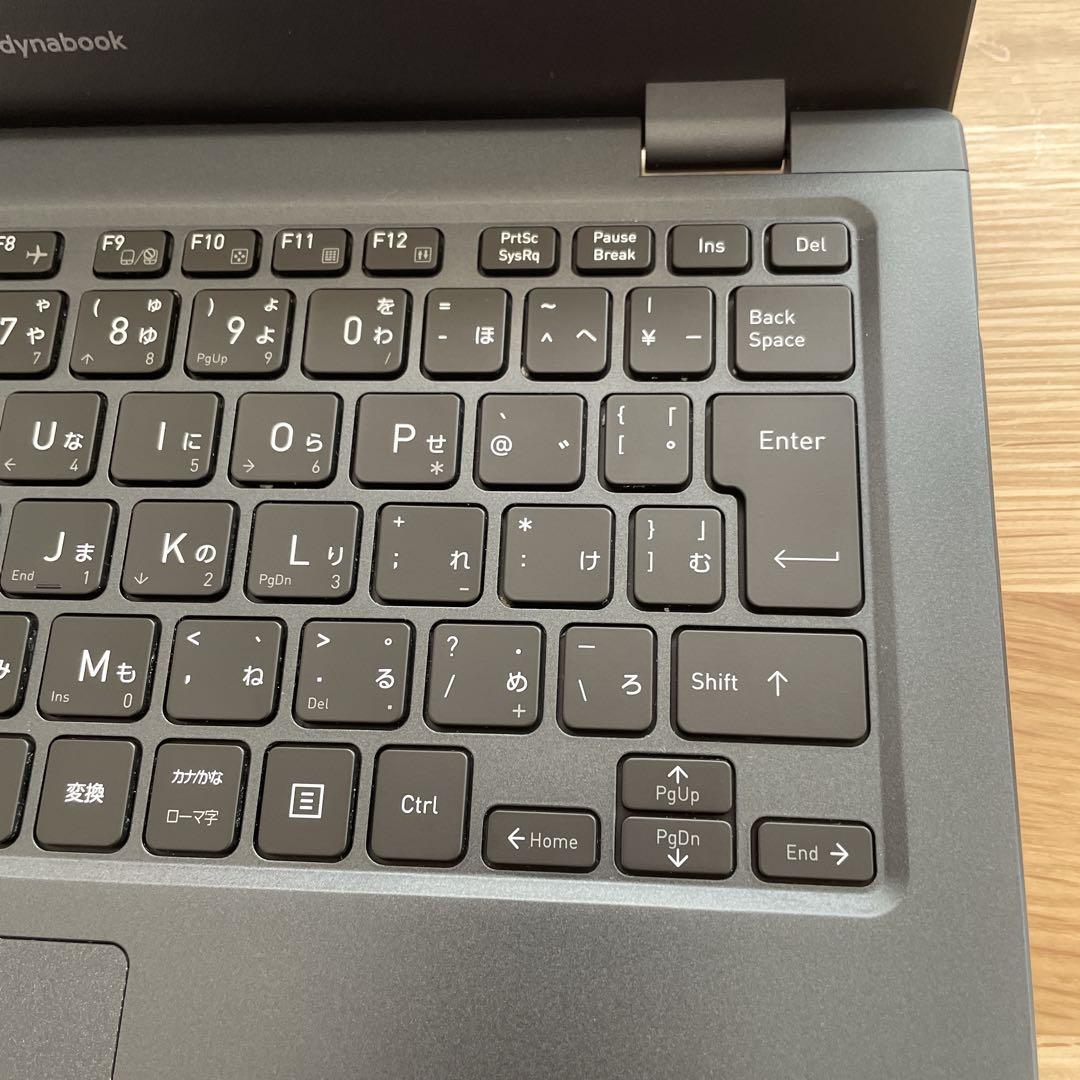 【極美品】dynabook G83/HU 第11世代 i5 16GB 256GB