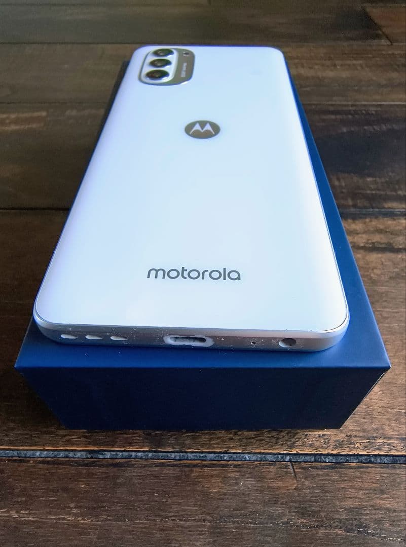 motolora g52j 5G simフリー