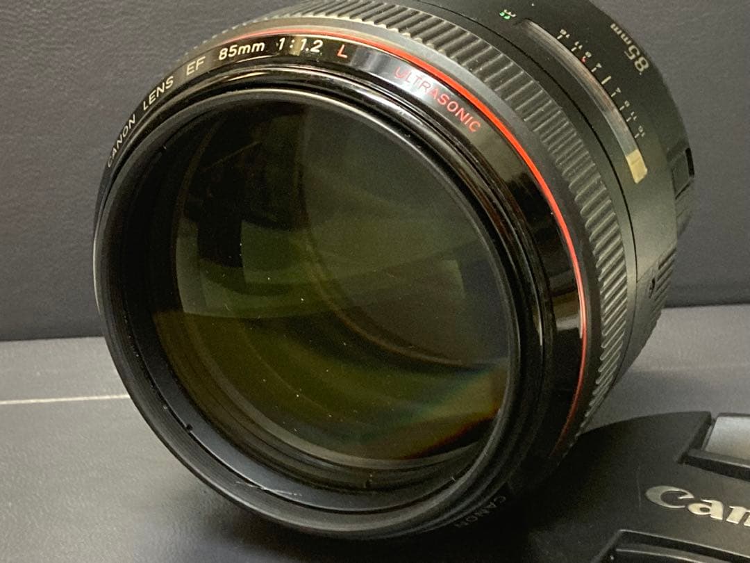 キャノン　85mm 単焦点レンズ　ES-79 ジャンク