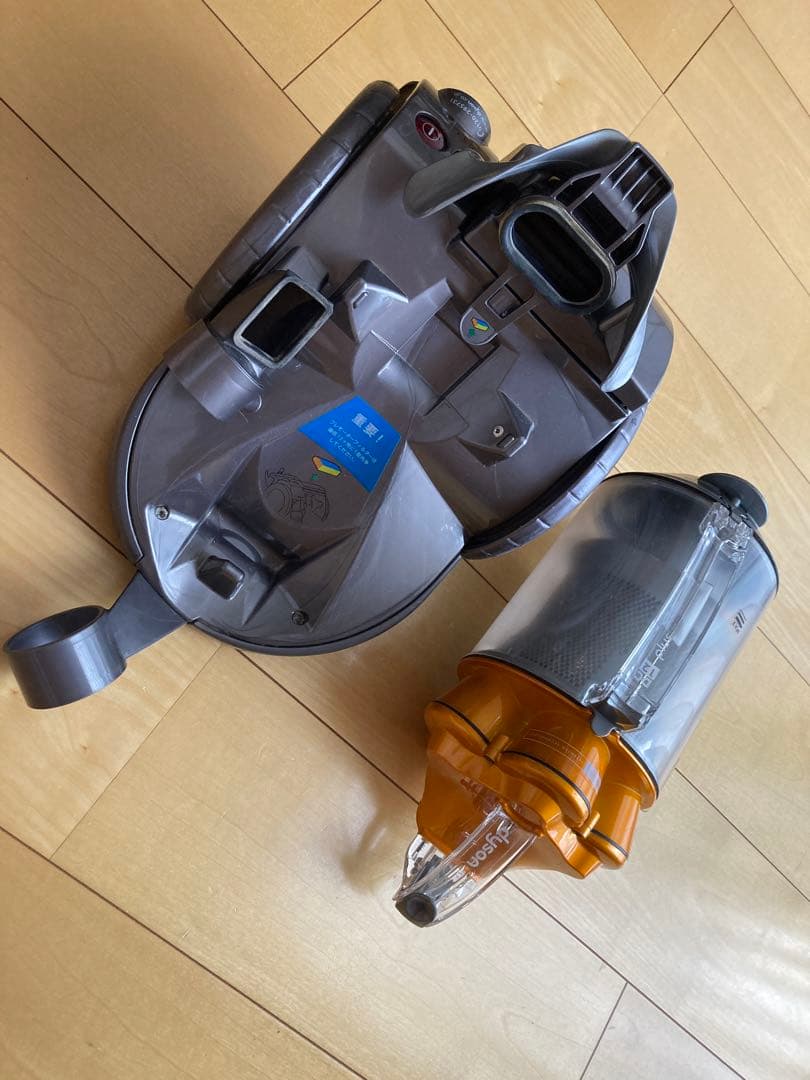 ダイソンdyson plus DC12 サイクロン式掃除機