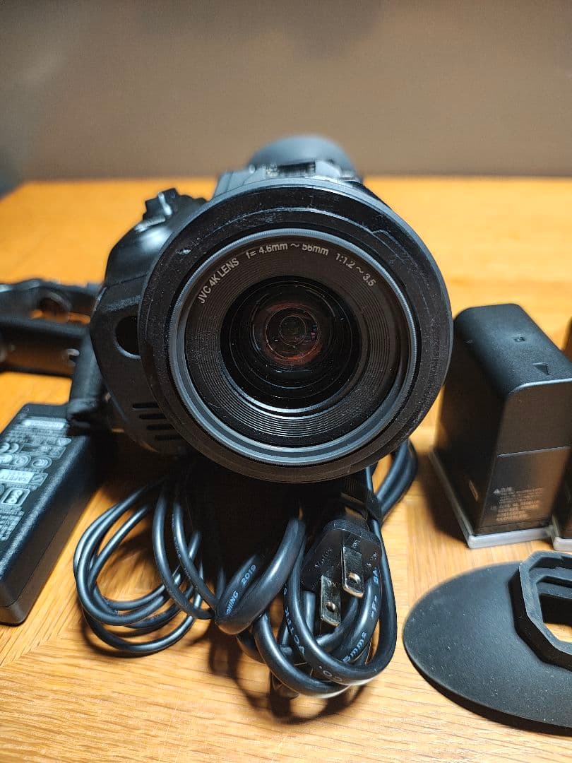 JVC GY-HM175 業務用ビデオカメラ 本体