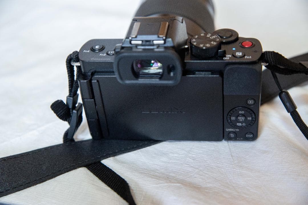 Panasonic LUMIX DC-G100K レンズ2点　バッテリー　など