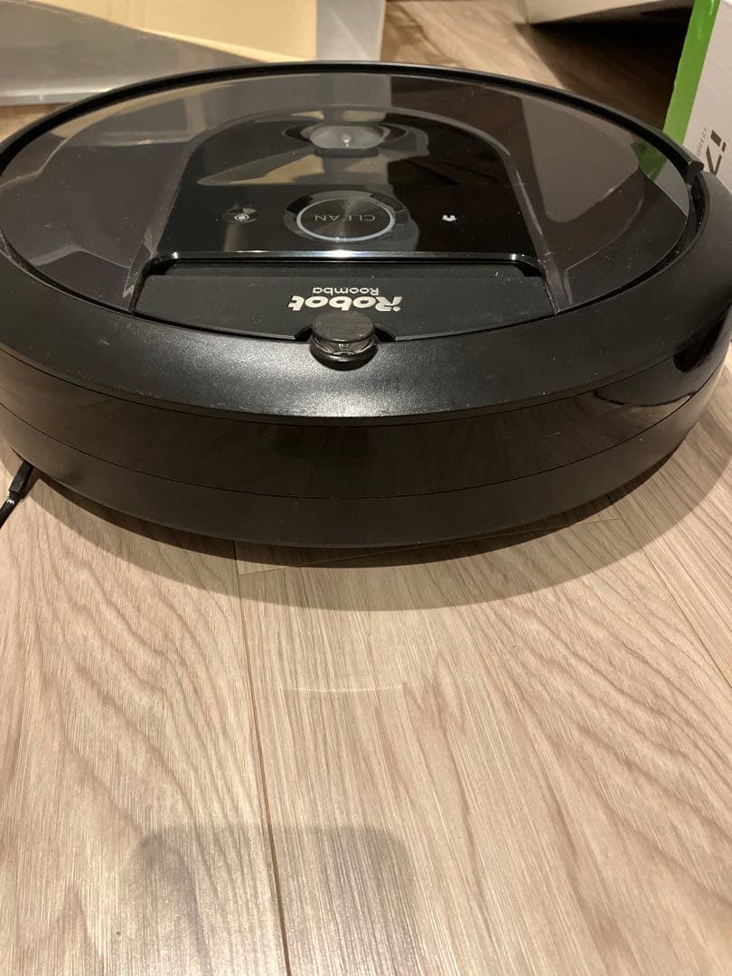 iRobot Roomba i7 ロボット掃除機 本体