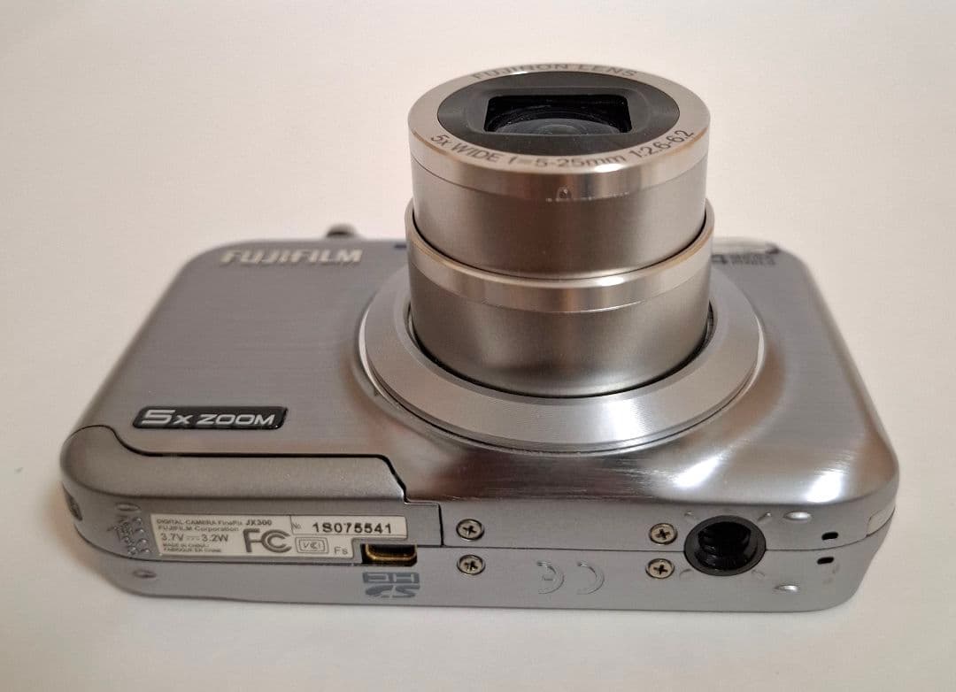 富士フィルム FUJIFILM FINEPIX JX300 コンデジ