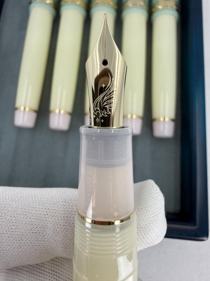 新品 MF nib Poesieオリジナル 万年筆 ユニコーンねこ