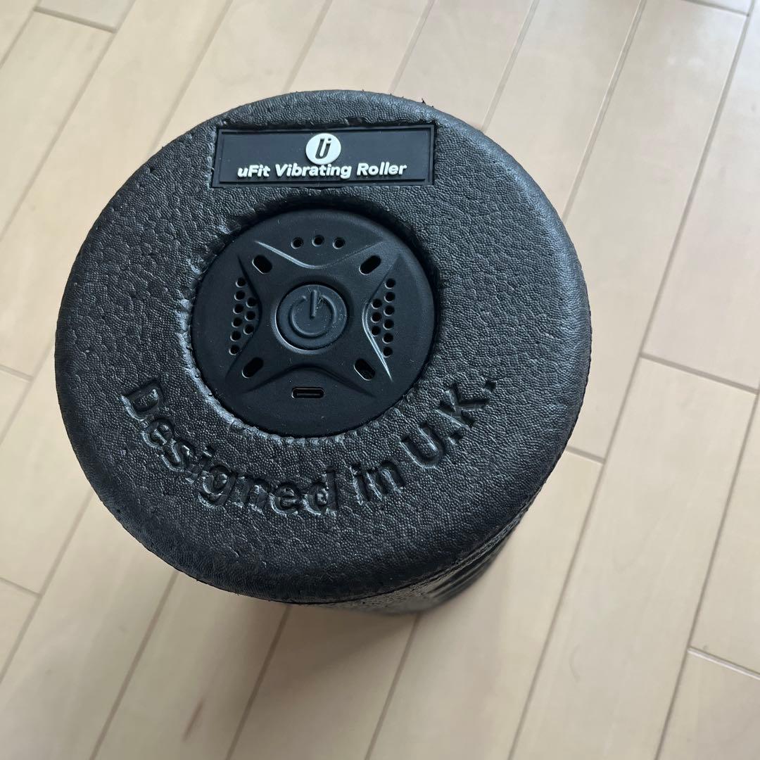 美品　uFit Vibrating Roller 電動フォームローラー