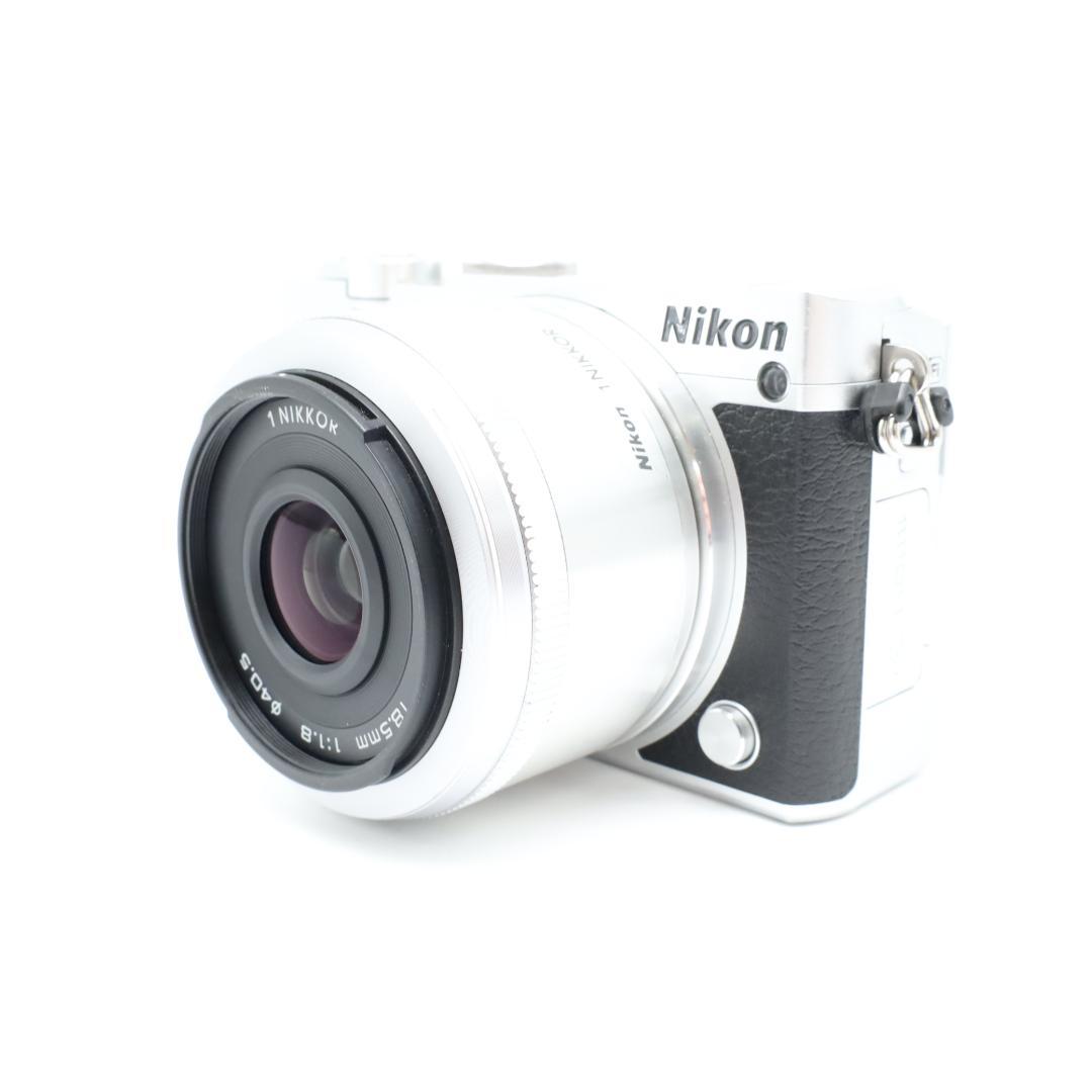 Nikon ミラーレス一眼 Nikon1 J5 ダブルレンズキット