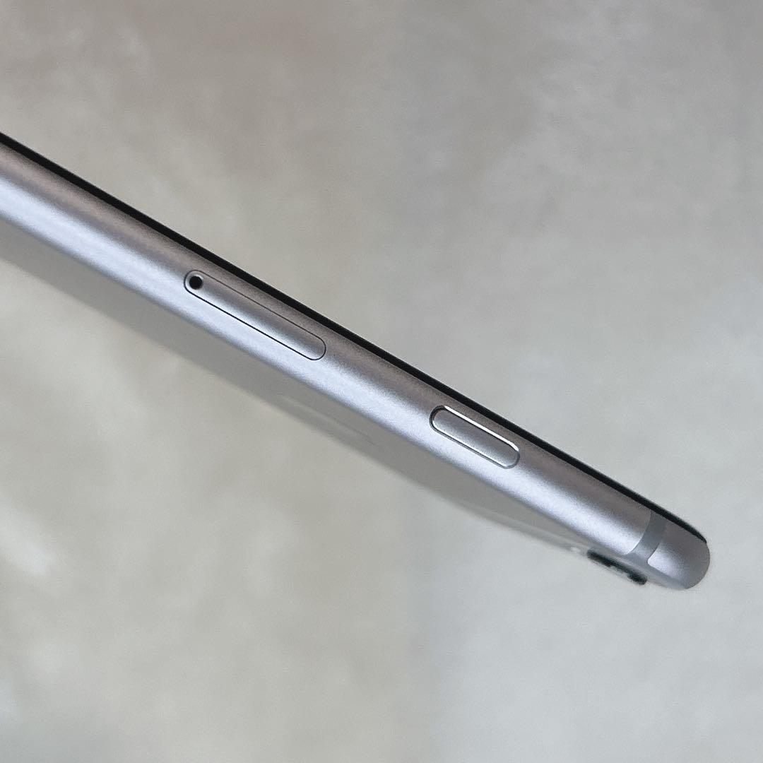 ✨美品✨Apple iPhone 6　シルバー　64GB 最大容量100%