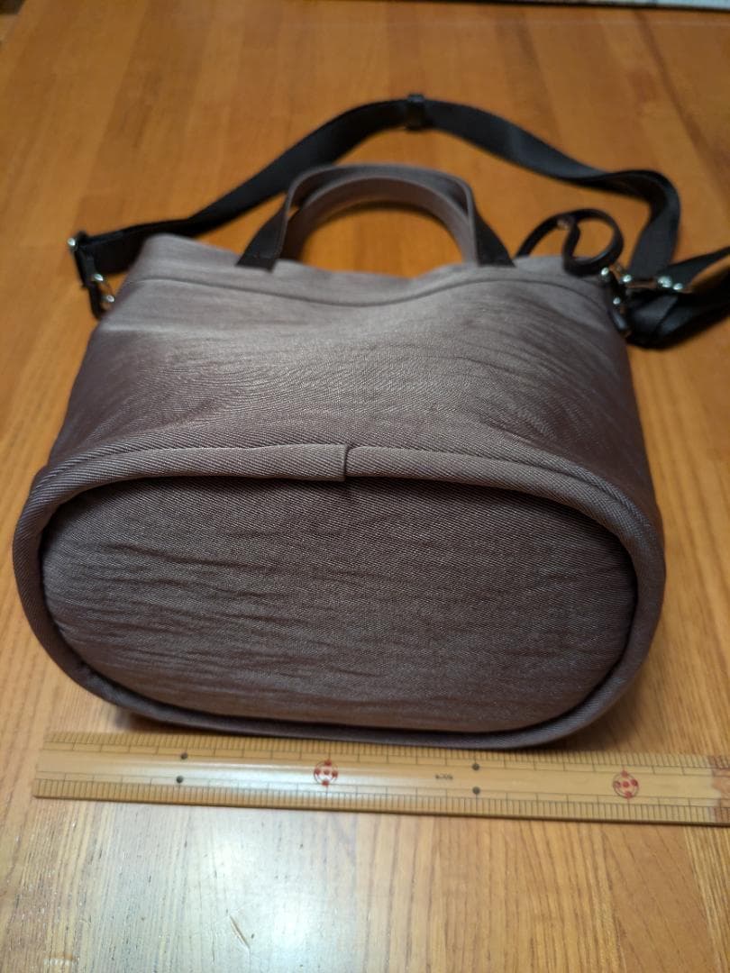 ELLE メッセンジャーバッグ