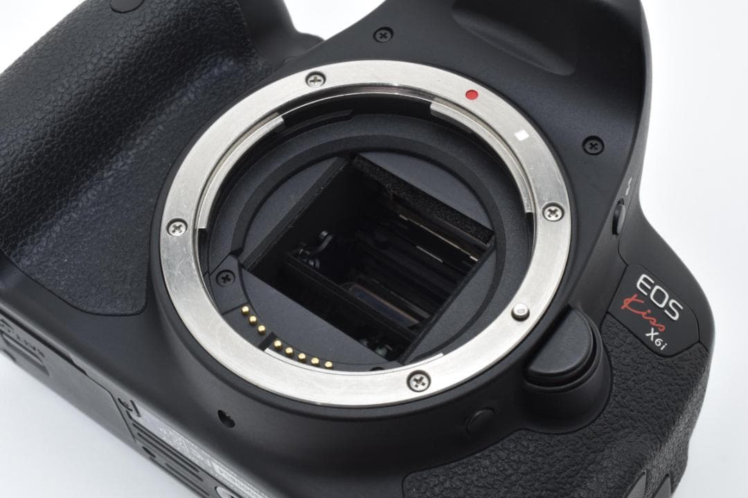 《 美品 》　キヤノン　Canon EOS Kiss X6i ダブルレンズ