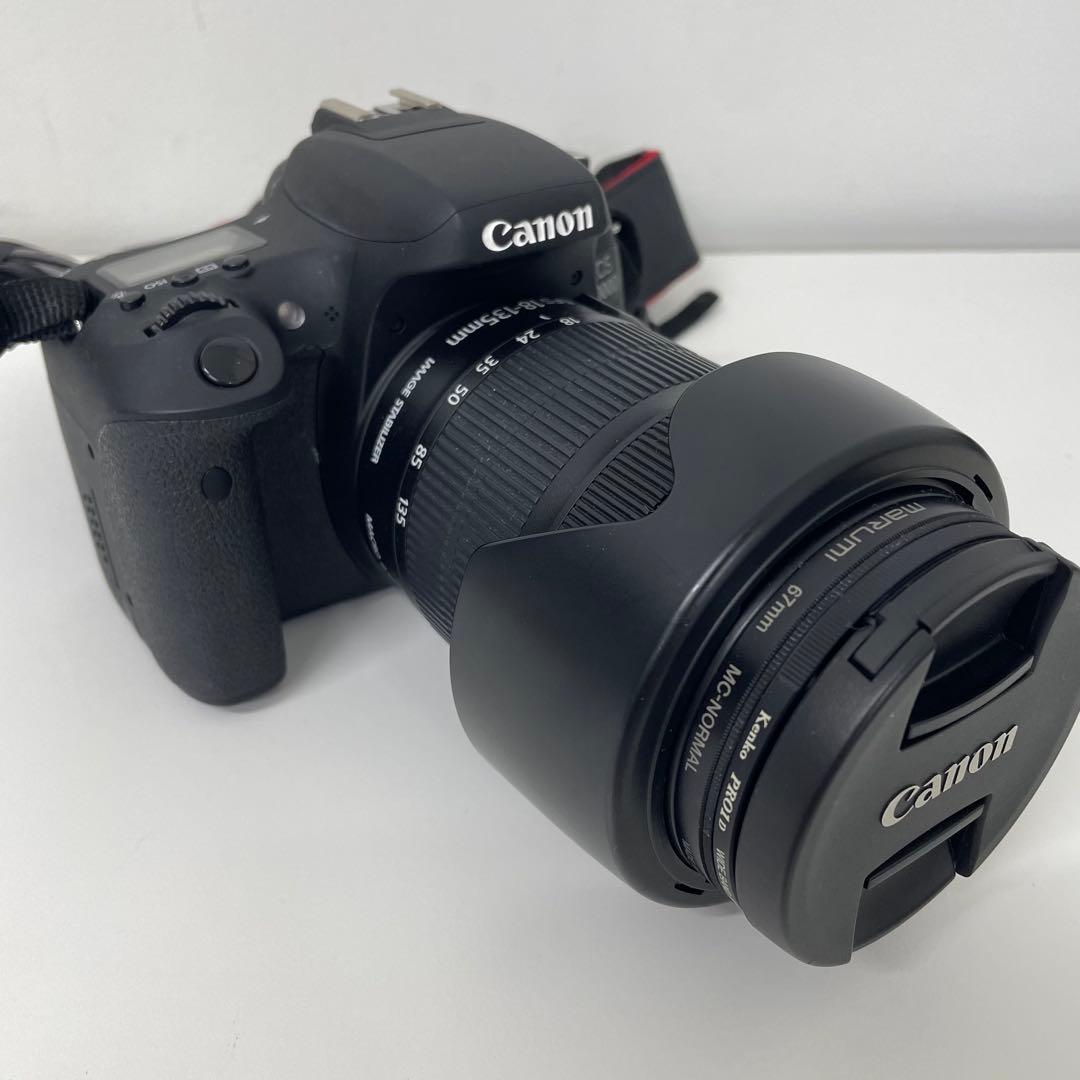 【TK】キャノンCANON EOS 8000D 一眼レフ カメラ 中古