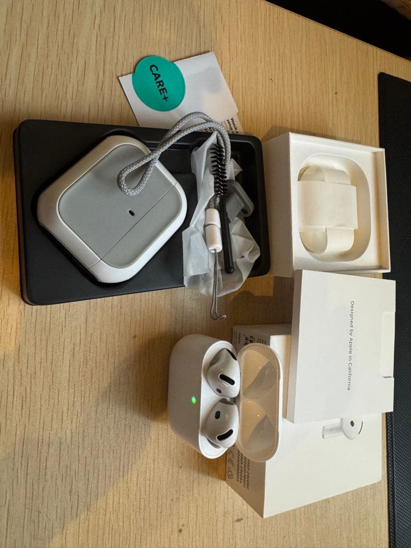 Apple AirPods 4 (ANC)ESRケースおまけ