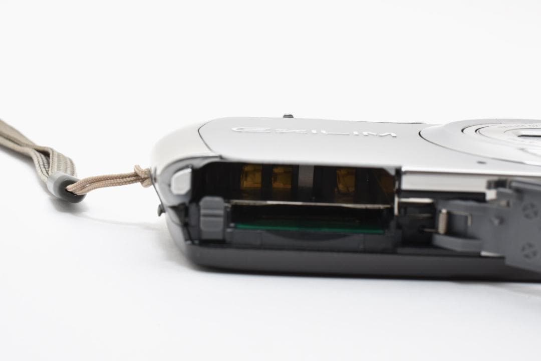 《 美品 》　カシオ　CASIO EXILIM EX-Z370 動作確認済み