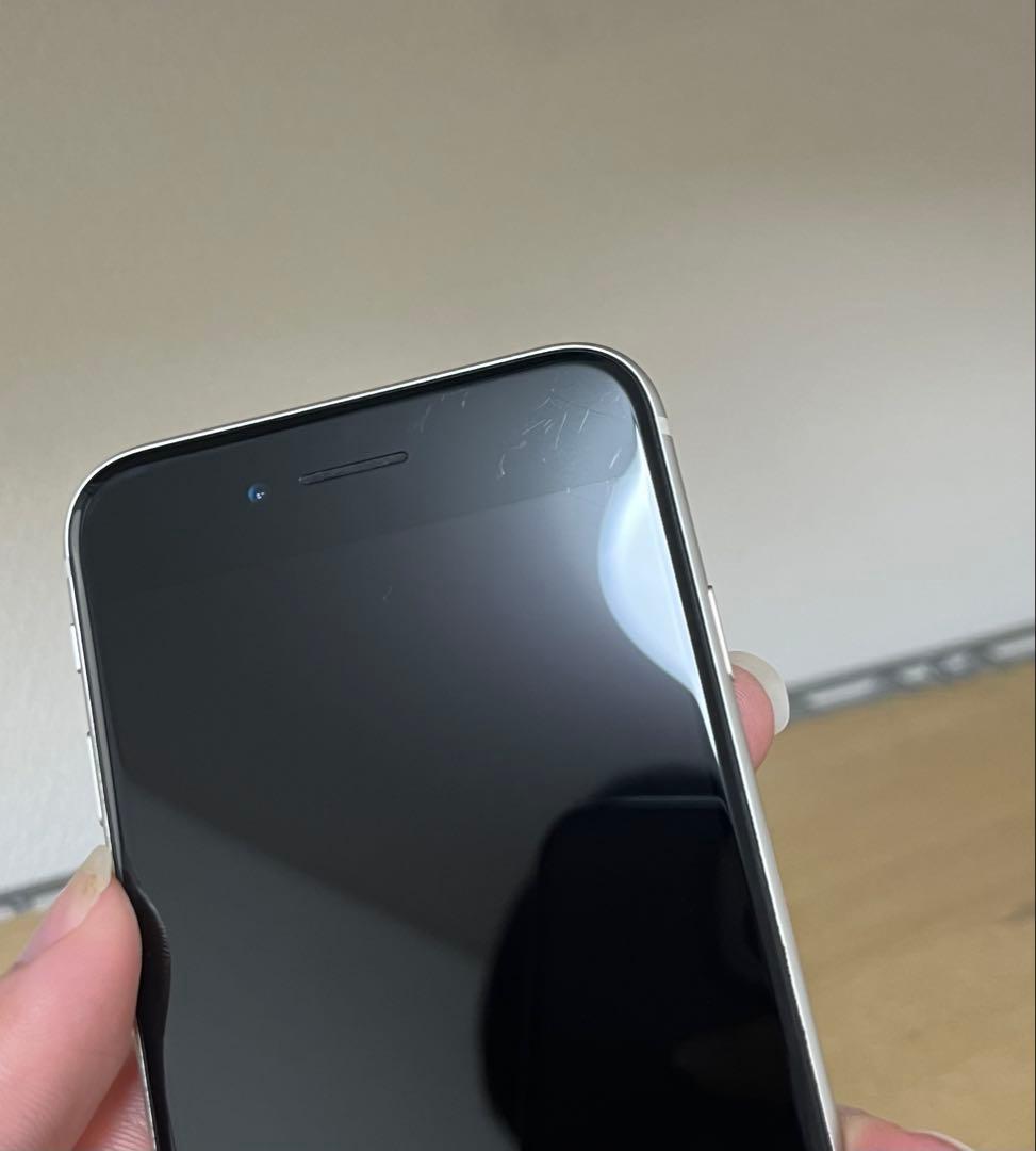 iPhone SE (第3世代) ホワイト 64GB SIMフリー 本体