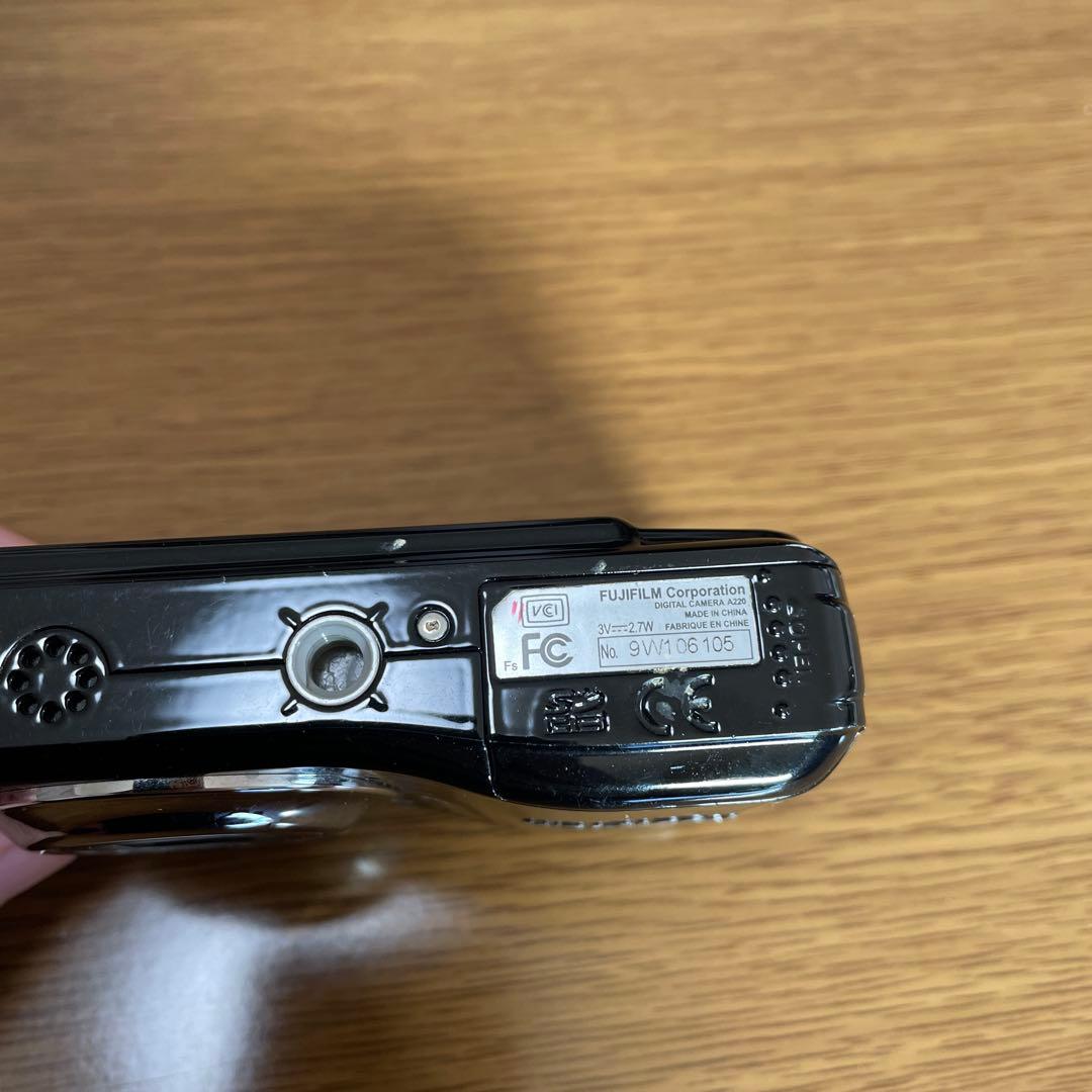 FUJIFILM 12.2メガピクセル デジタルカメラ　動作確認済み