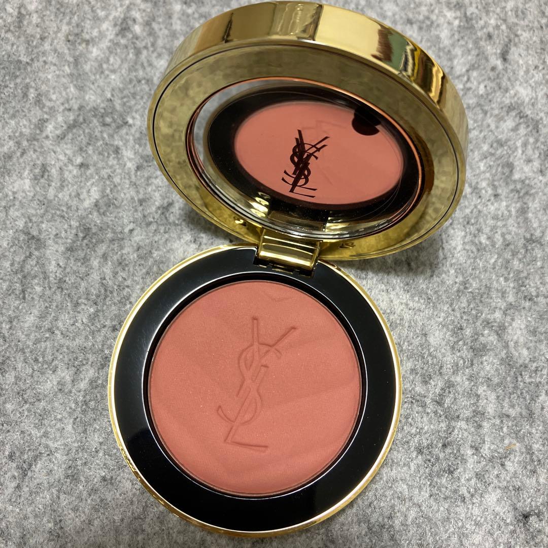YSL メイクミーブラッシュ　06 ローズヘイズ