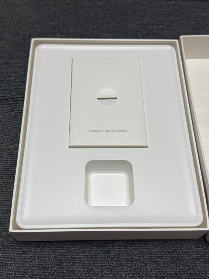 ★iPad 2 Wi-Fi 3G★64GB★ホワイト★MC984J/A★