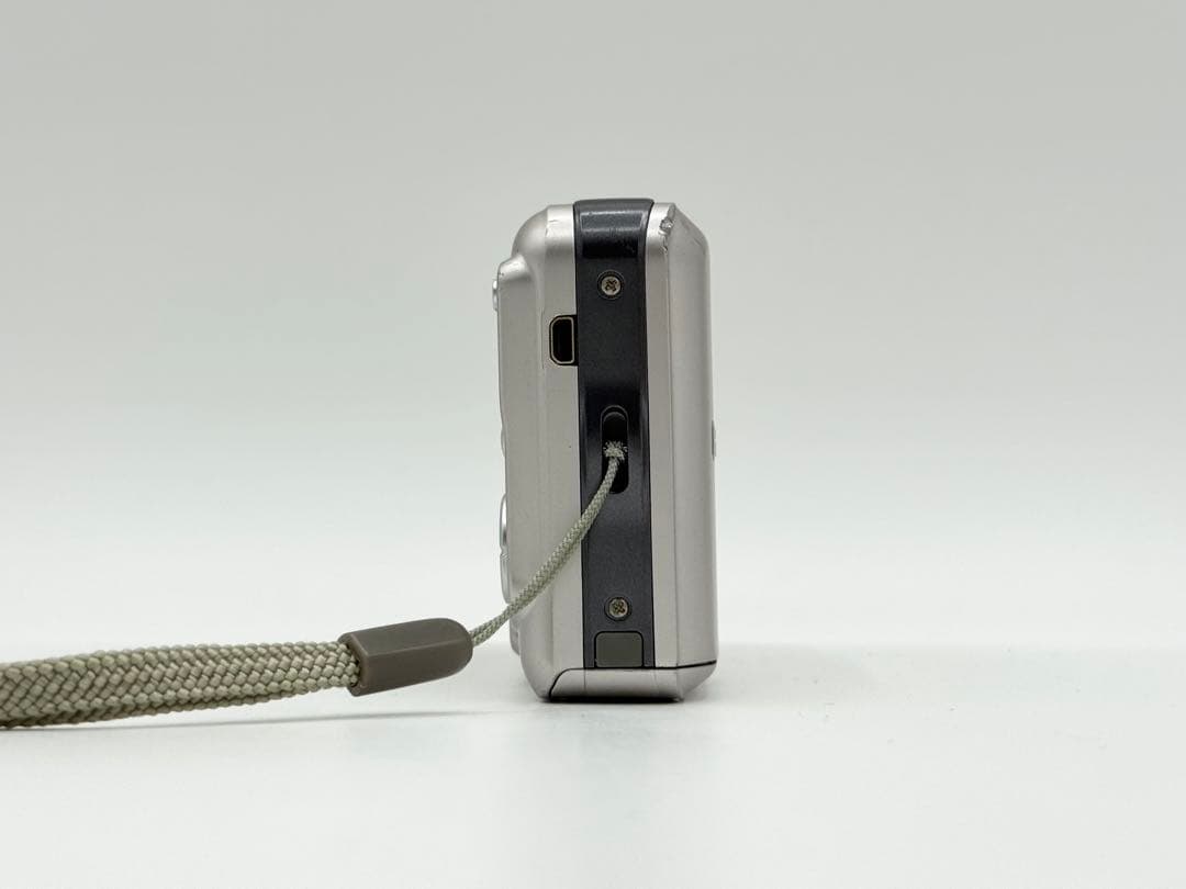 FUJIFILM FinePix A100 デジタルカメラ 動作確認済み