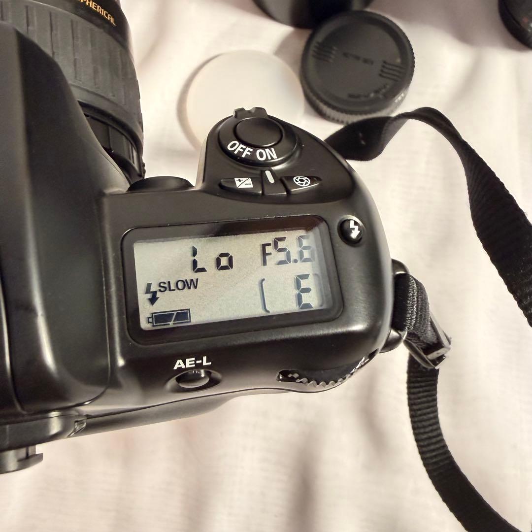 Nikon F60 デジタル一眼レフ カメラ 【送料無料】