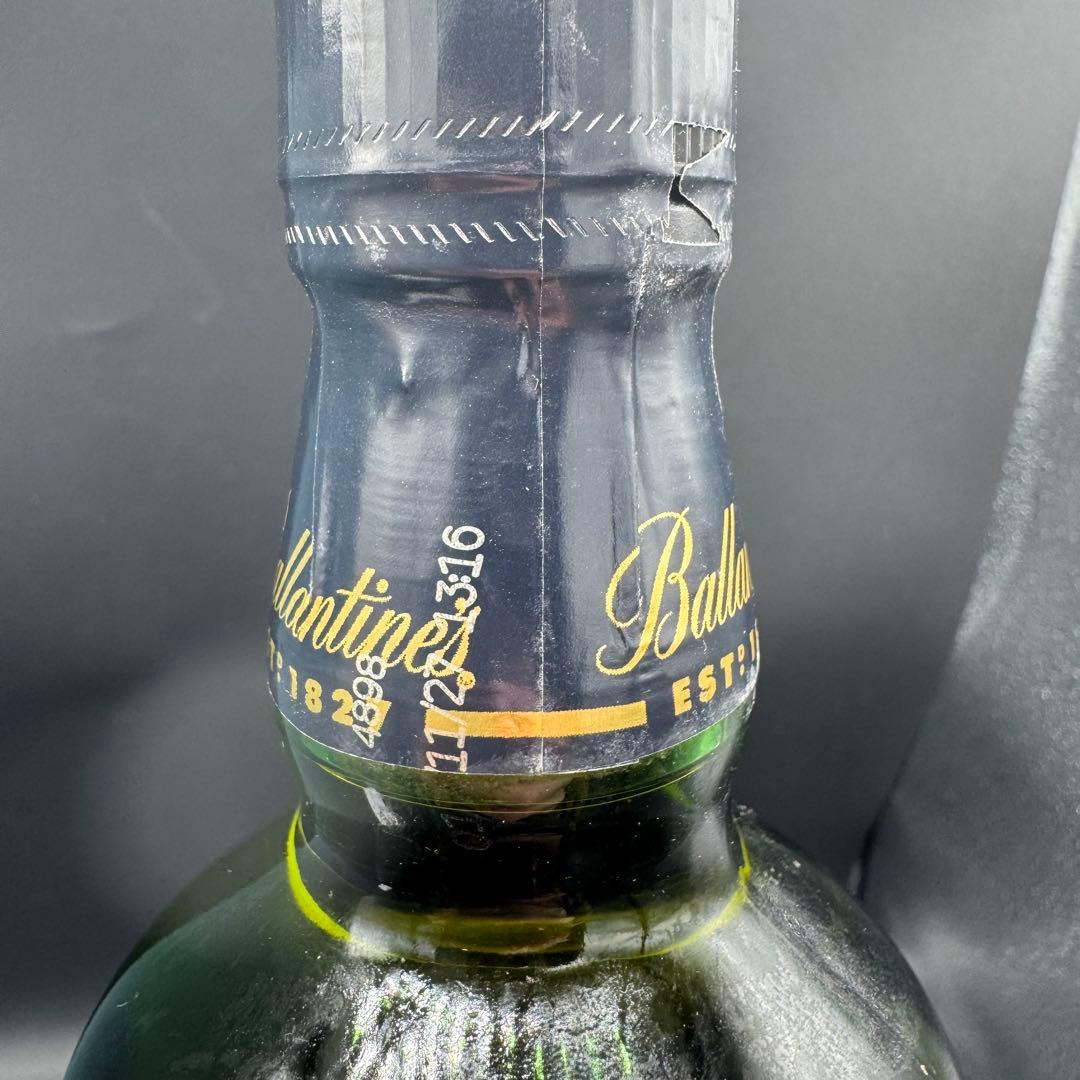 新品 Ballantine's17年 ブレンデッドスコッチウイスキー 700ml