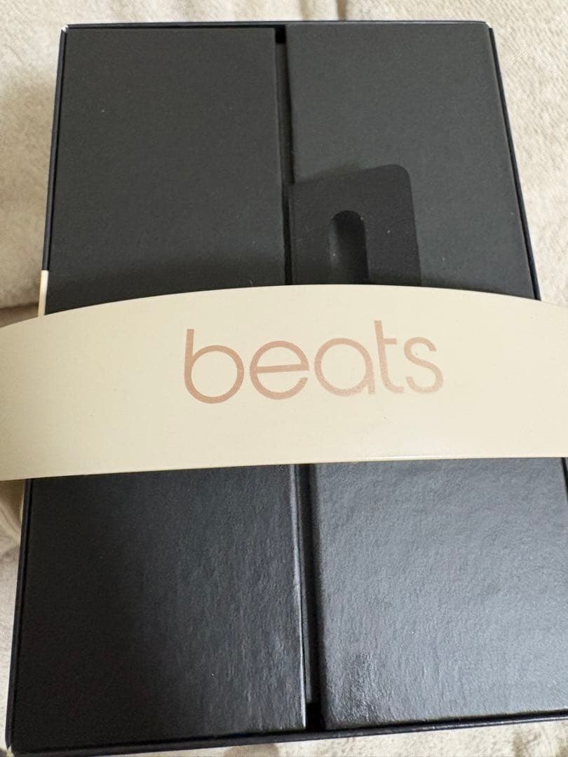 BEATS SOLO³ ワイヤレスヘッドホン アイボリー