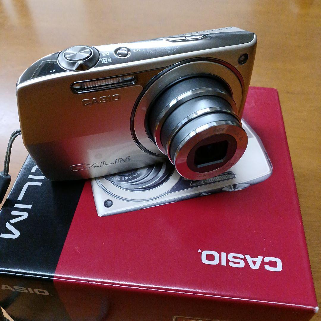 CASIO EX-Z2300 コンパクトデジタルカメラ