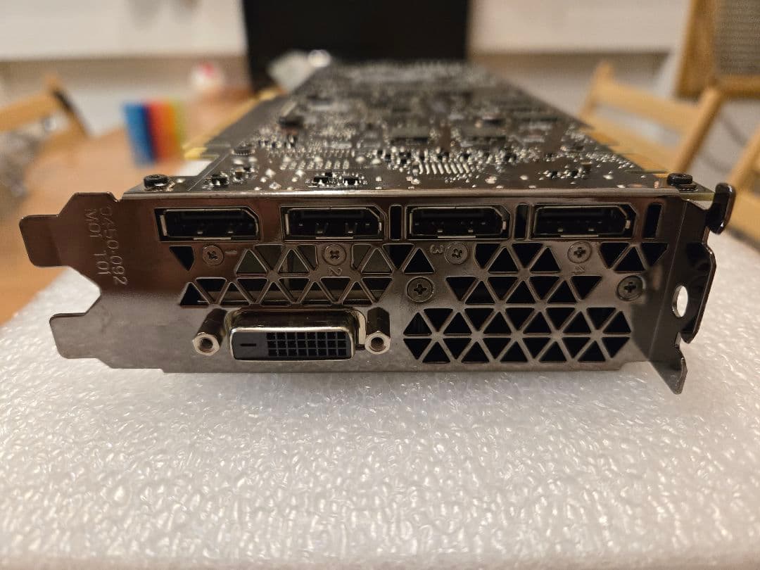 NVIDIA Quadro P5000 グラフィックボード