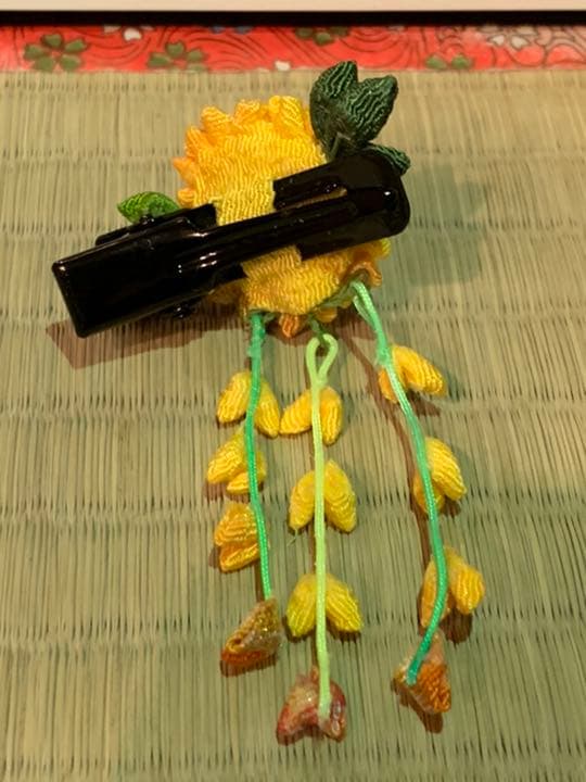 ドール用　菊の花の髪飾り　かんざし　つまみ細工　御注文ページ