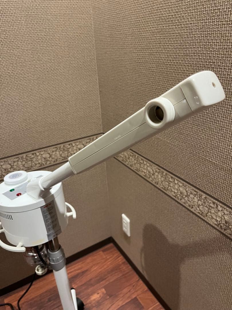 サロン専用フェイススチーマー 【未使用に近い】
