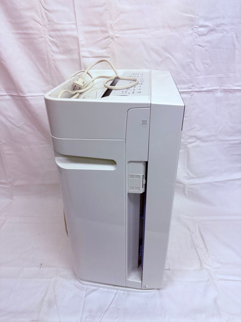 ☆キレイです!!☆ DAIKIN 空気清浄機 MCK70T-W ホワイト