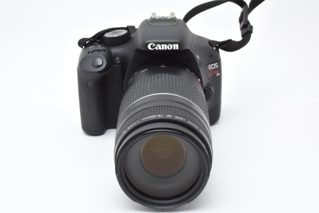 美品 Canon キャノン EOS KISS X4 本体 ＋ 75-300mm