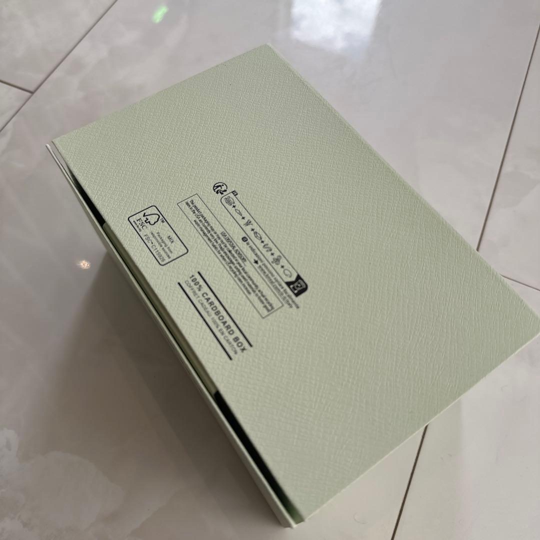 新品未使用　ギフトボックス　PRADA PARADOXE ヘアミスト 30ml
