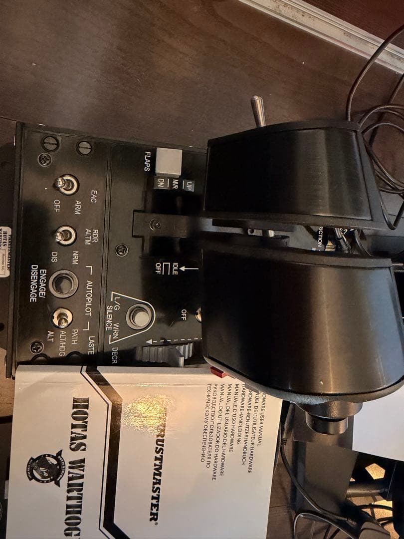 PC用ゲームコントローラー・コンバーター THRUSTMASTER WARTHOG + Rudder Pedal