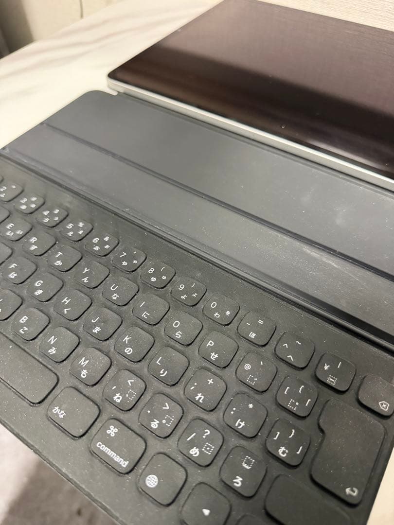 iPad Pro 12.9 6th 第6世代　Wi-Fi 128GB キーボード