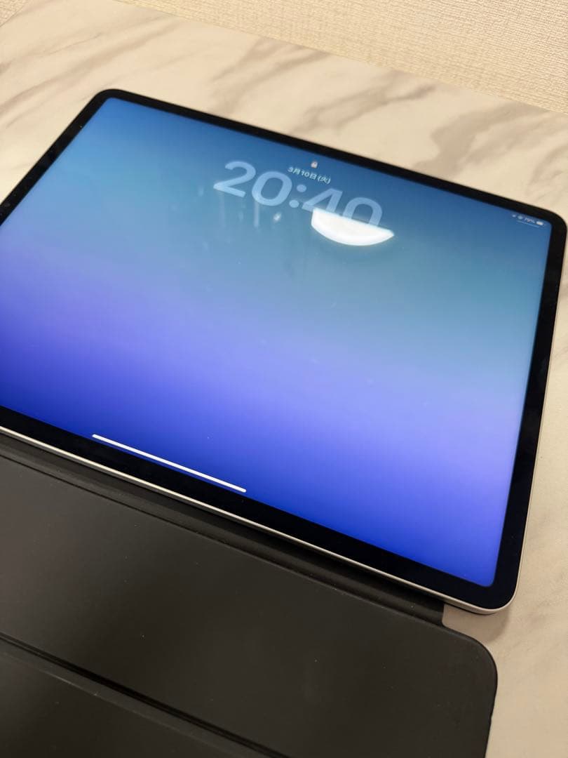 iPad Pro 12.9 6th 第6世代　Wi-Fi 128GB キーボード